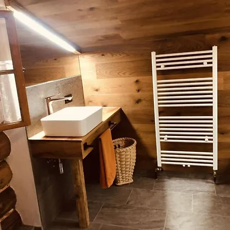 Faschinghuette Feriehus *