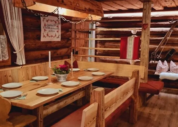 Faschinghuette Semesterbostad *