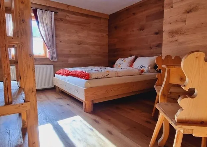 Faschinghuette Dom wakacyjny